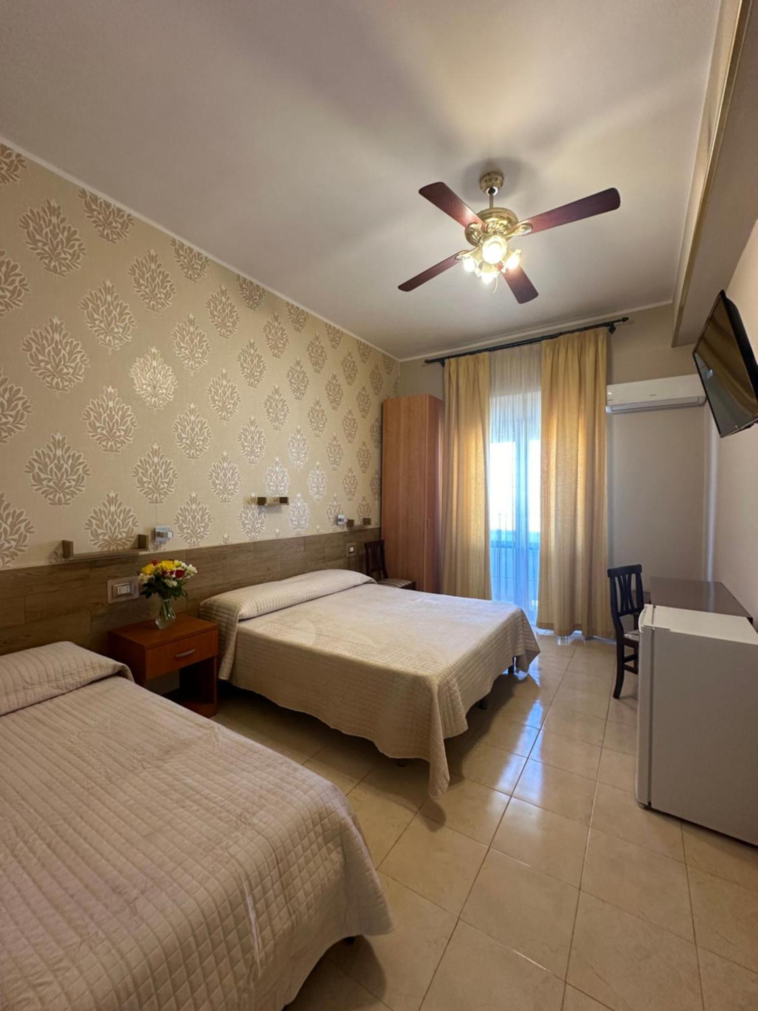 Bed&Breakfast Delle Palme Trapani Exterior foto
